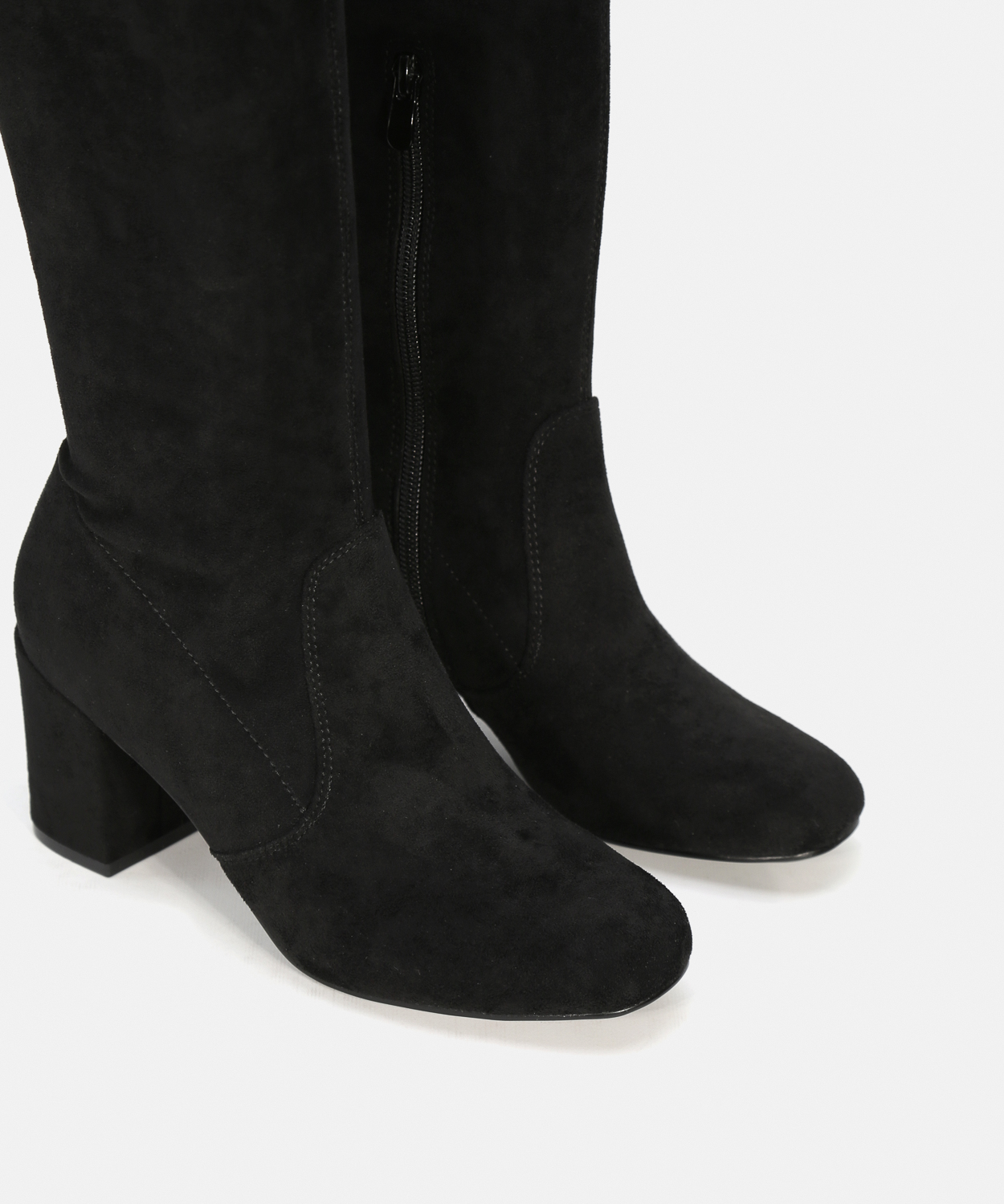 Bota salto acima do joelho image number null